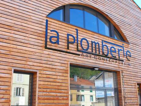 LA PLOMBERIE LA PLOMBERIE