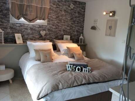 CHAMBRE D’HÔTES - LE NID COSY D’ISA DANS LES VOSGES CHAMBRE D’HÔTES - LE NID COSY D’ISA DANS LES VOSGES