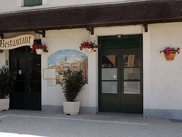 Hostellerie de la Fontaine d'Accolay Hostellerie de la Fontaine d'Accolay