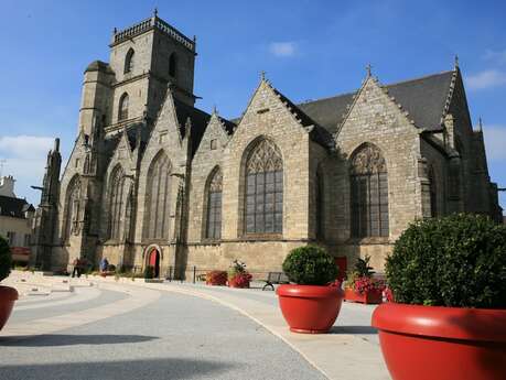 Eglise Saint-Armel Eglise Saint-Armel