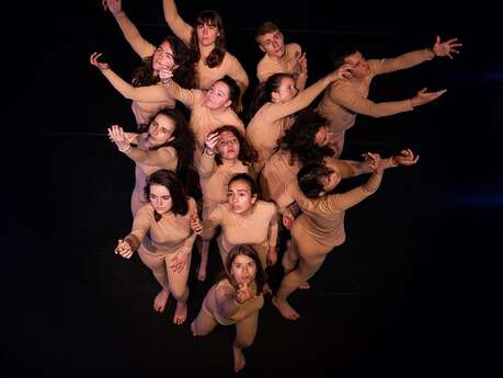 Arth Maël - théâtre : carte blanche au lycée La Touche Arth Maël - théâtre : carte blanche au lycée La Touche
