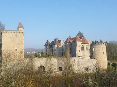 Château Dit de Marguerite de Bourgogne Château Dit de Marguerite de Bourgogne