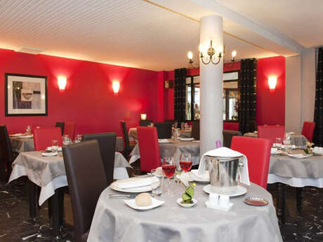 Restaurant de l'Auberge du Camp Romain Restaurant de l'Auberge du Camp Romain