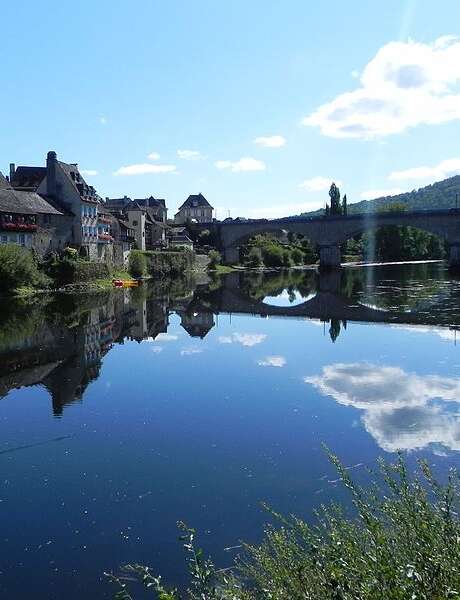 Festival « Histoires de Passages », Rencontres-Promenades au pays d’Argentat-sur-Dordogne: "Connecter/Déconnecter" Festival « Histoires de Passages », Rencontres-Promenades au pays d’Argentat-sur-Dordogne: "Connecter/Déconnecter"