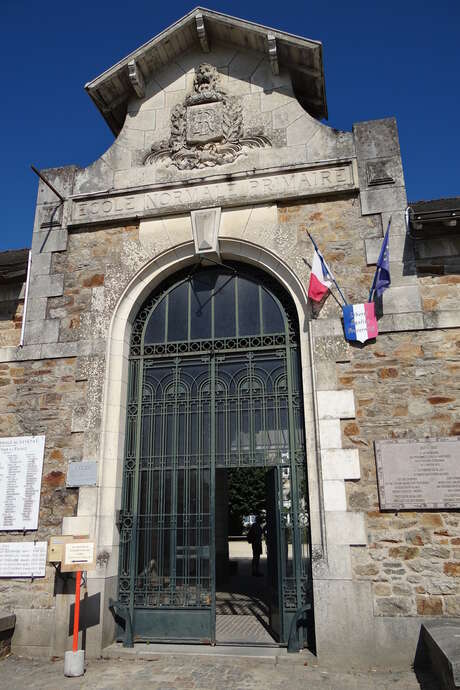 MISSION CENTENAIRE : LE PARCOURS DE MEMOIRE MISSION CENTENAIRE : LE PARCOURS DE MEMOIRE