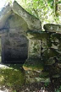 Visite : Puits et Fontaines en Ségala Visite : Puits et Fontaines en Ségala