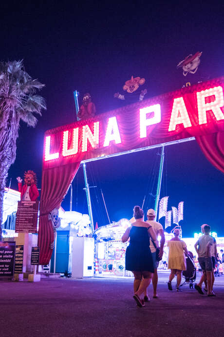 SOIRÉE DES ENFANTS AU LUNA PARK SOIRÉE DES ENFANTS AU LUNA PARK