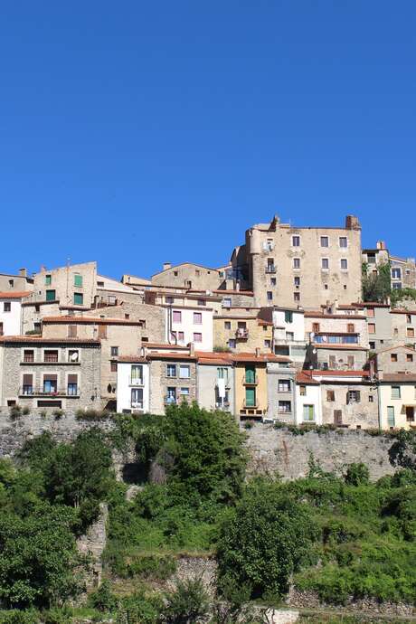LES BALADES DU CONFLENT : "VISITE DU VILLAGE DE MOSSET" LES BALADES DU CONFLENT : "VISITE DU VILLAGE DE MOSSET"
