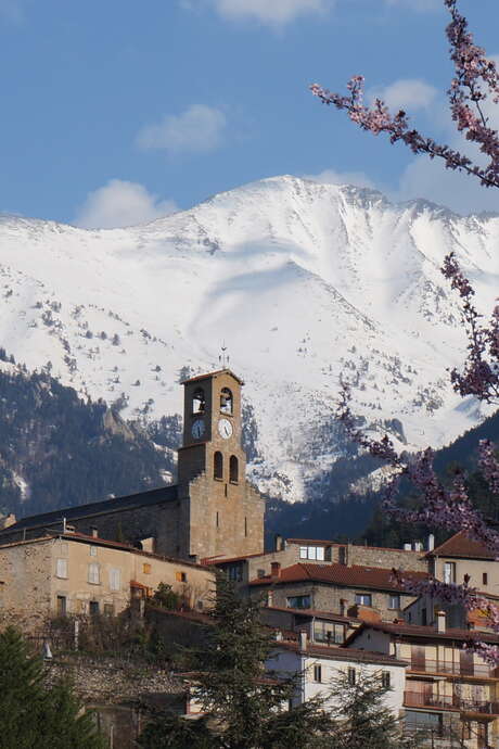 VISITE GUIDÉE DU VILLAGE DE VERNET-LES-BAINS VISITE GUIDÉE DU VILLAGE DE VERNET-LES-BAINS
