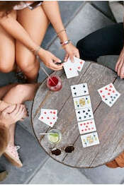 SOIRÉE JEUX DE SOCIÉTÉ SOIRÉE JEUX DE SOCIÉTÉ