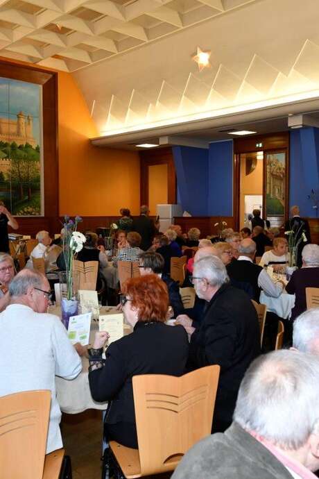 REPAS DE L'ÂGE D'OR REPAS DE L'ÂGE D'OR