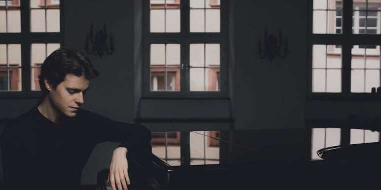 "Impromptus, préludes et transcriptions" - FLORIAN NOACK, piano "Impromptus, préludes et transcriptions" - FLORIAN NOACK, piano